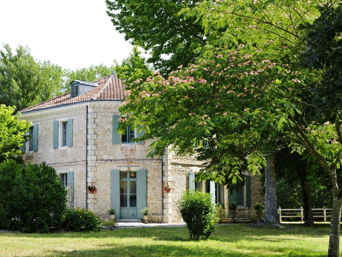 Chateau De L'Isle - Chambres D'Hotes Castelnau-de-Médoc Dış mekan fotoğraf