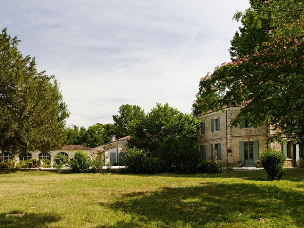 Chateau De L'Isle - Chambres D'Hotes Castelnau-de-Médoc Dış mekan fotoğraf