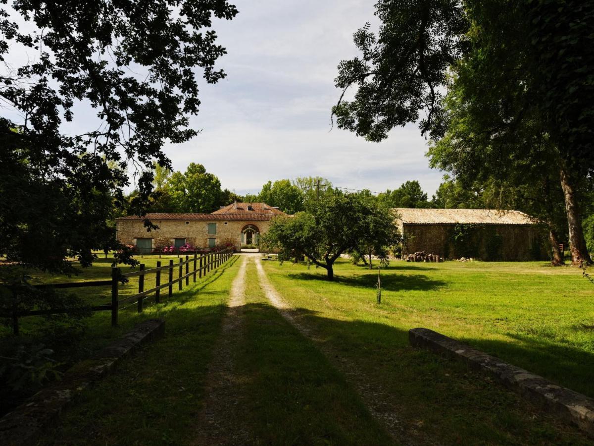 Chateau De L'Isle - Chambres D'Hotes Castelnau-de-Médoc Dış mekan fotoğraf