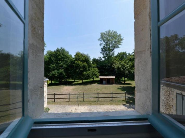 Chateau De L'Isle - Chambres D'Hotes Castelnau-de-Médoc Dış mekan fotoğraf